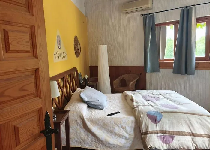 Hotel La De Lalola 2*