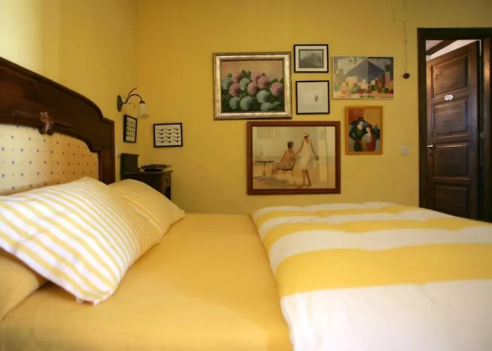 La De Lalola Hotel 2*